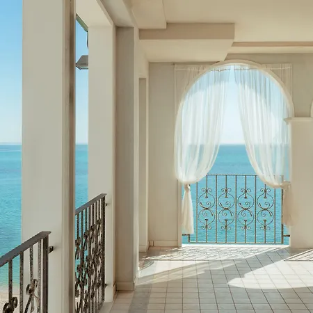 Life Seaview & 4* 포르토레카나티