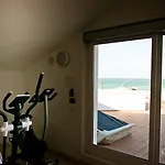Hotel Life Seaview &