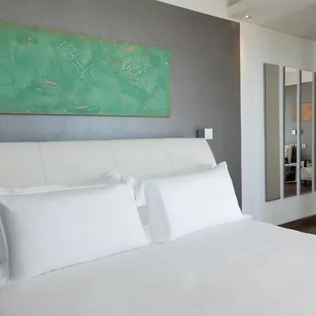 Hotel Life Seaview & 4*