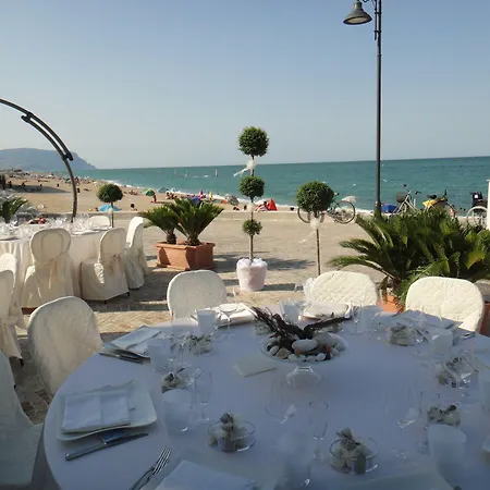 Life Seaview & Porto Recanati