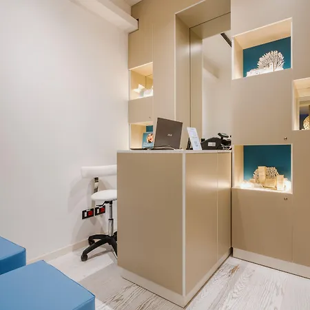 Hotel Life Seaview & Porto Recanati