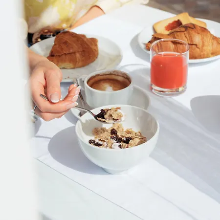 Life Seaview & Hotel 4*