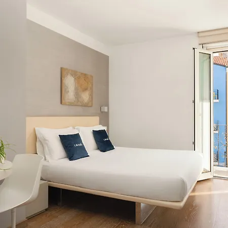 Life Seaview & 4*