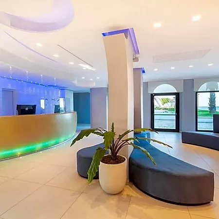 فندق Life Seaview & 4*